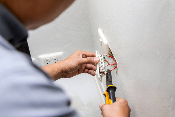 Best Emergency Electrical Repair  in Brier, WA
